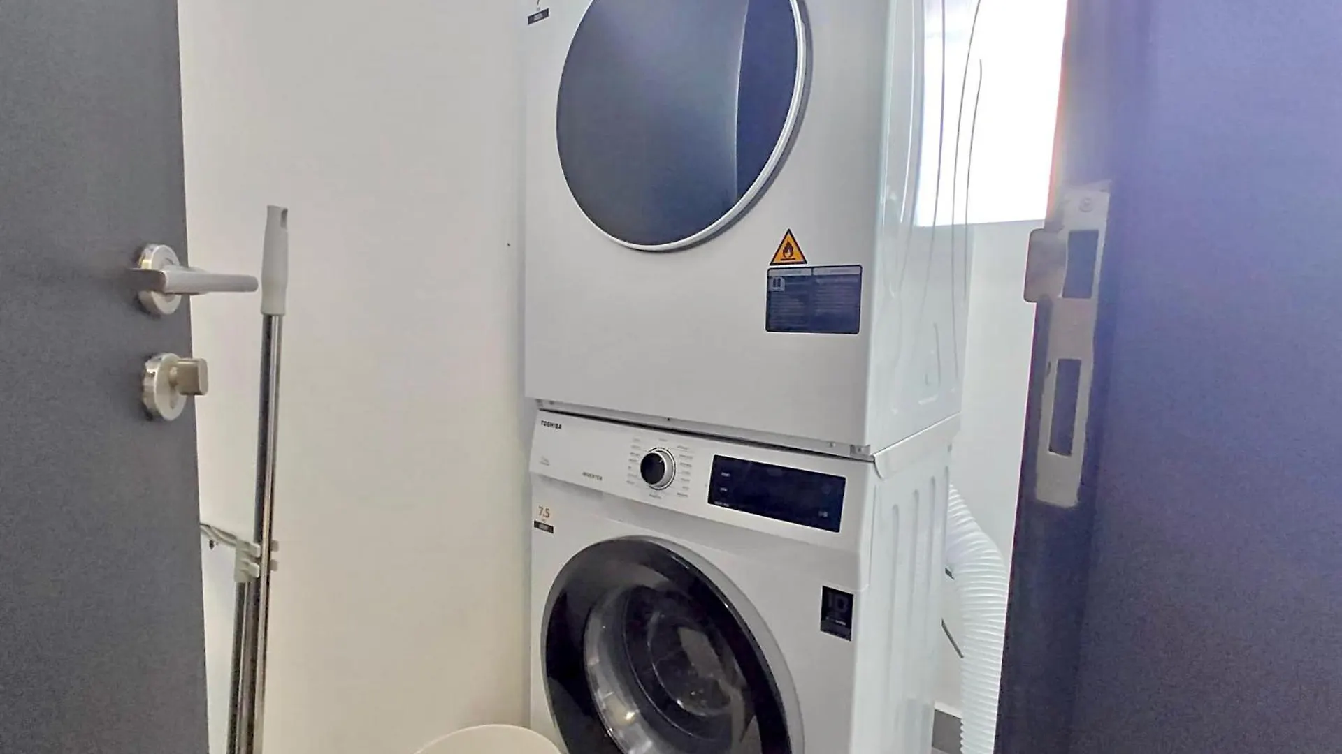 Apartment Sunway Velocity Two By Ample Smart Kuala Lumpur